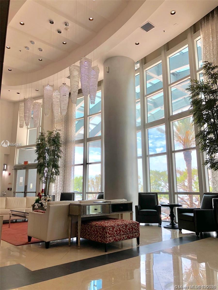 THE MARK ON BRICKELL COND - Residential