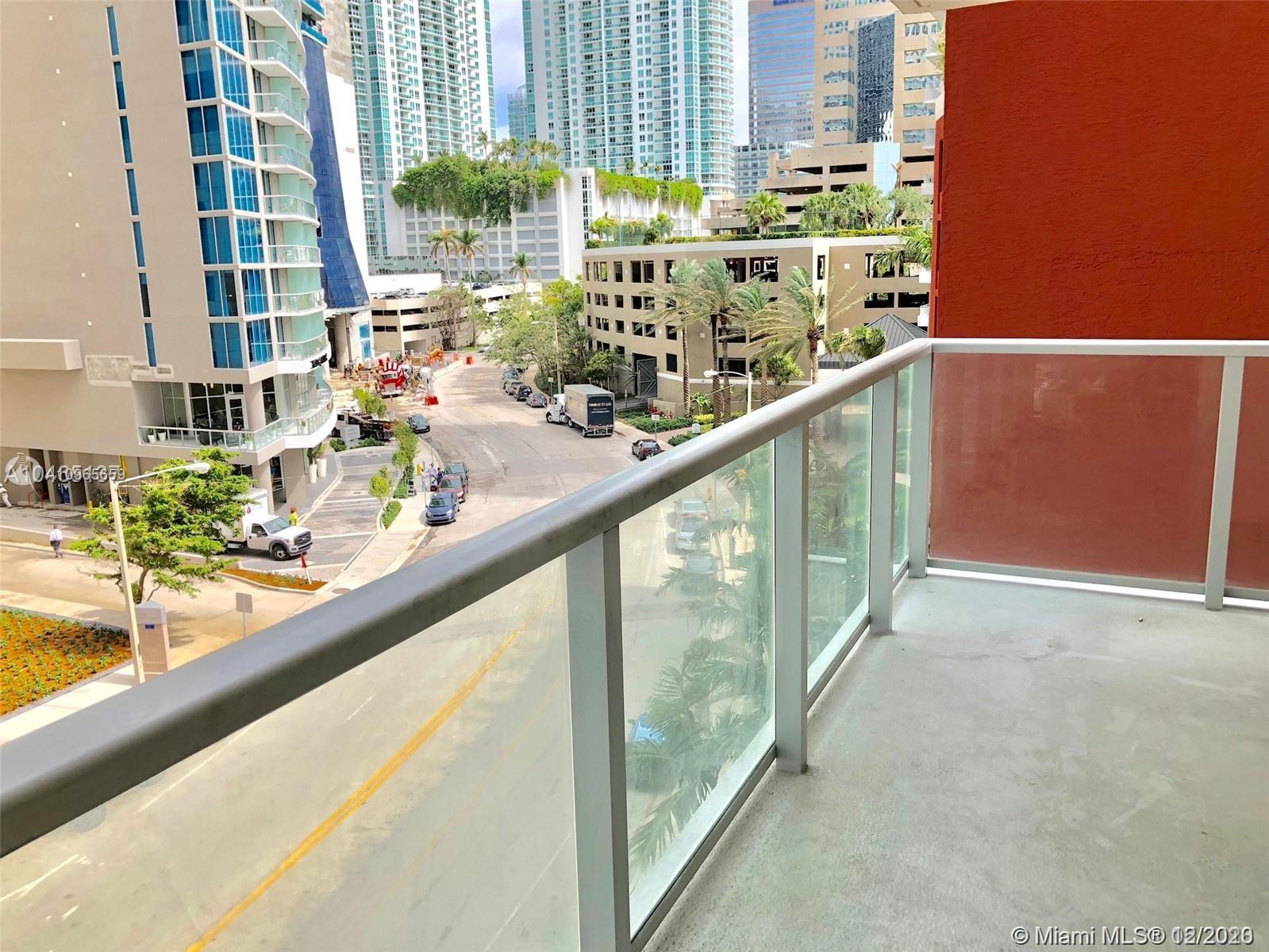 THE MARK ON BRICKELL COND - Residential