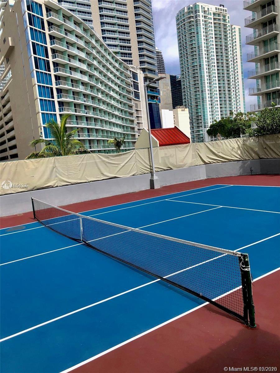 THE MARK ON BRICKELL COND - Residential