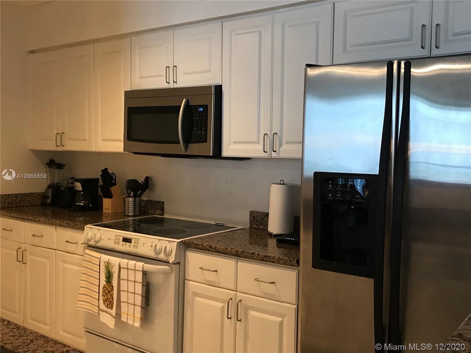 THE MARK ON BRICKELL COND - Residential