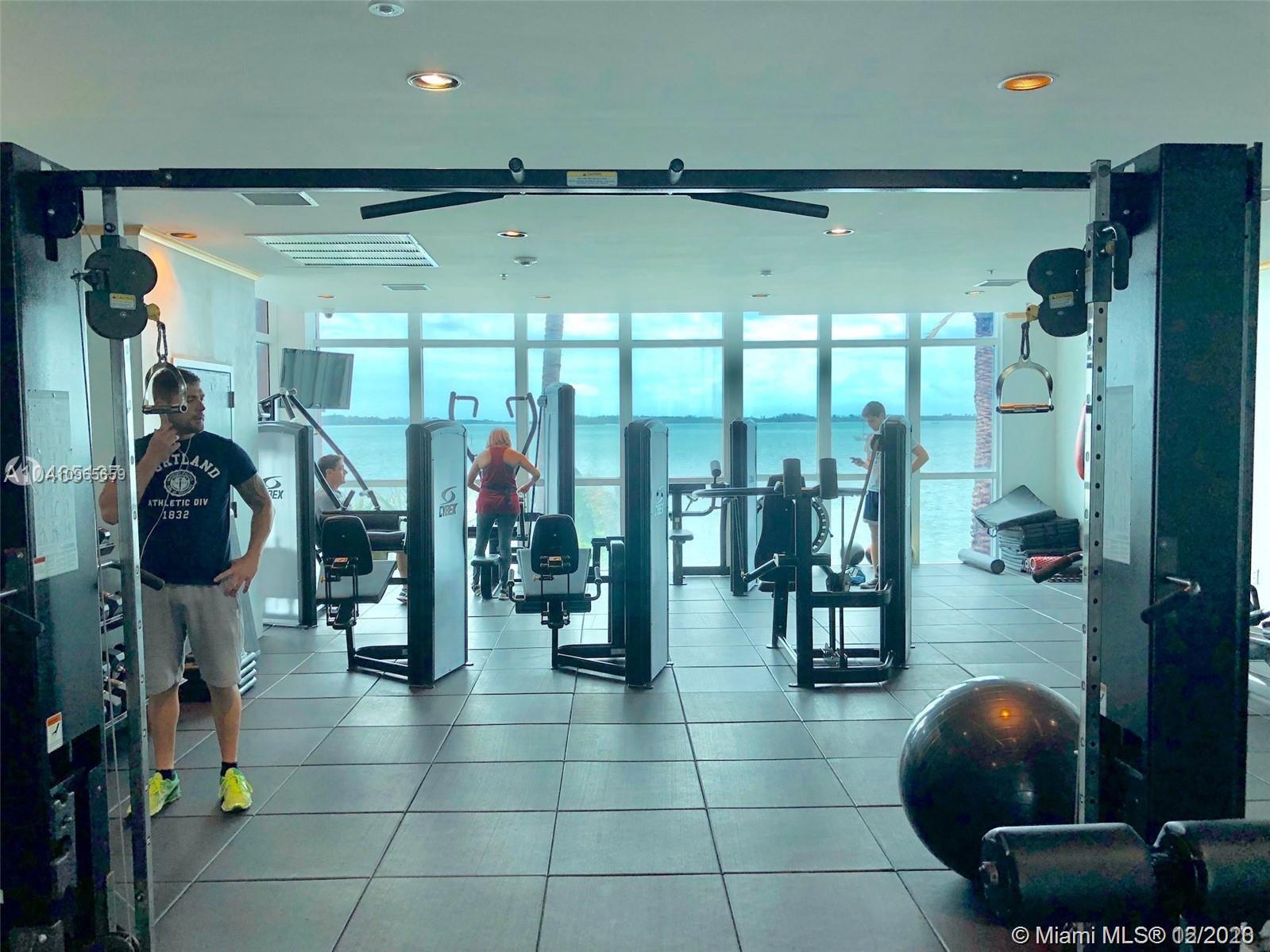 THE MARK ON BRICKELL COND - Residential