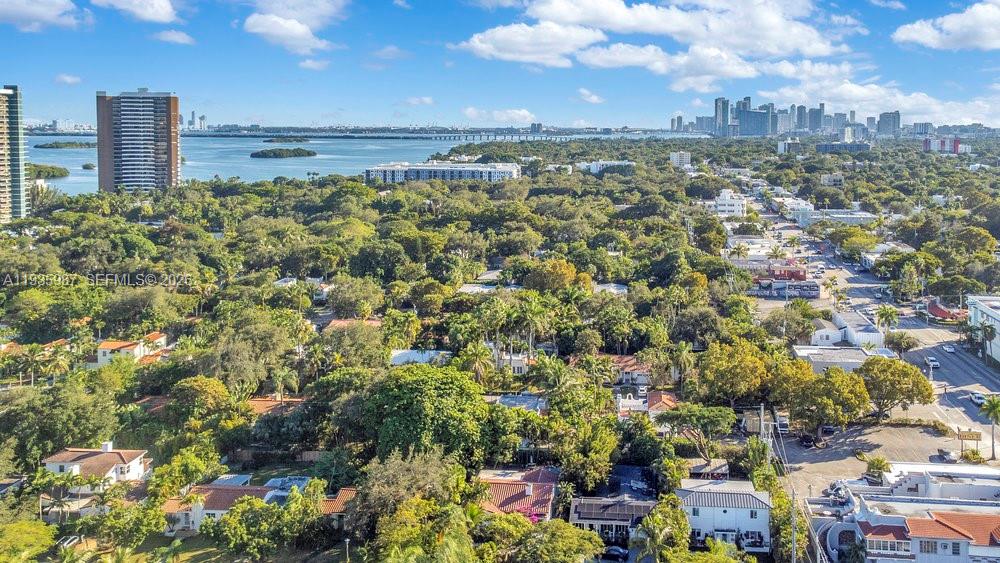 BELLE MEADE OF MIA SEC 1 - Residential