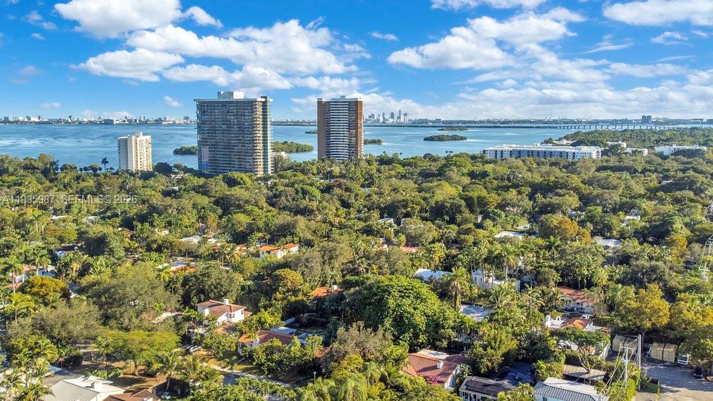 BELLE MEADE OF MIA SEC 1 - Residential