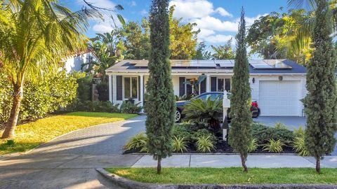 634 NE 72nd Ter Miami FL 33138