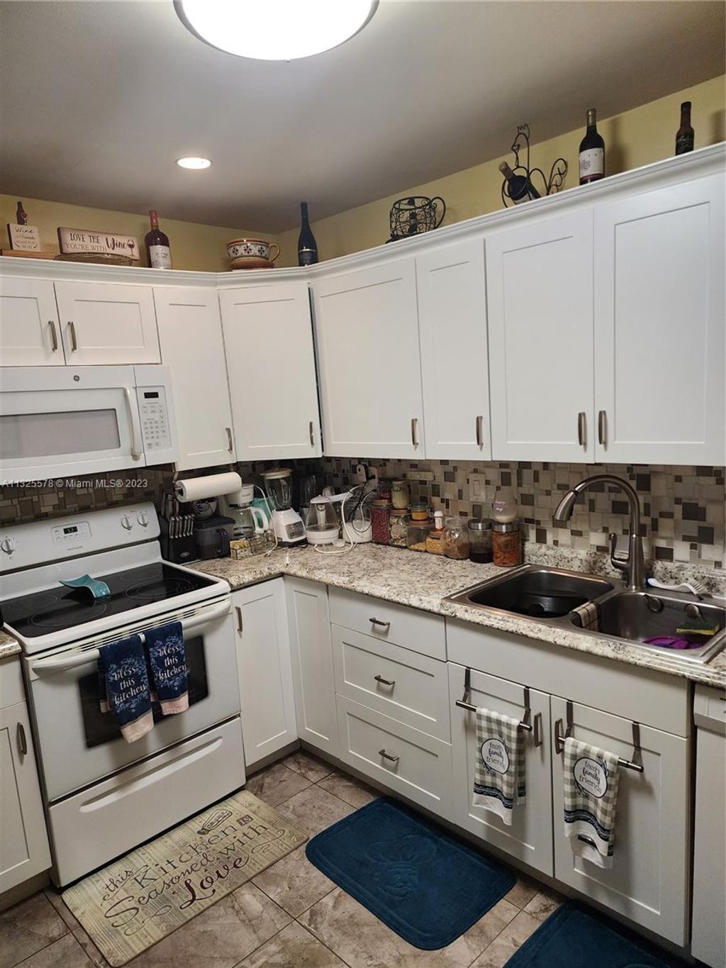 Photo of 201 NW 60th Avenue, Margate, FL 33063 (MLS # A11325578)