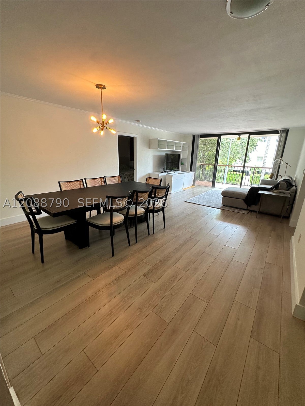 55 Ocean Lane Dr