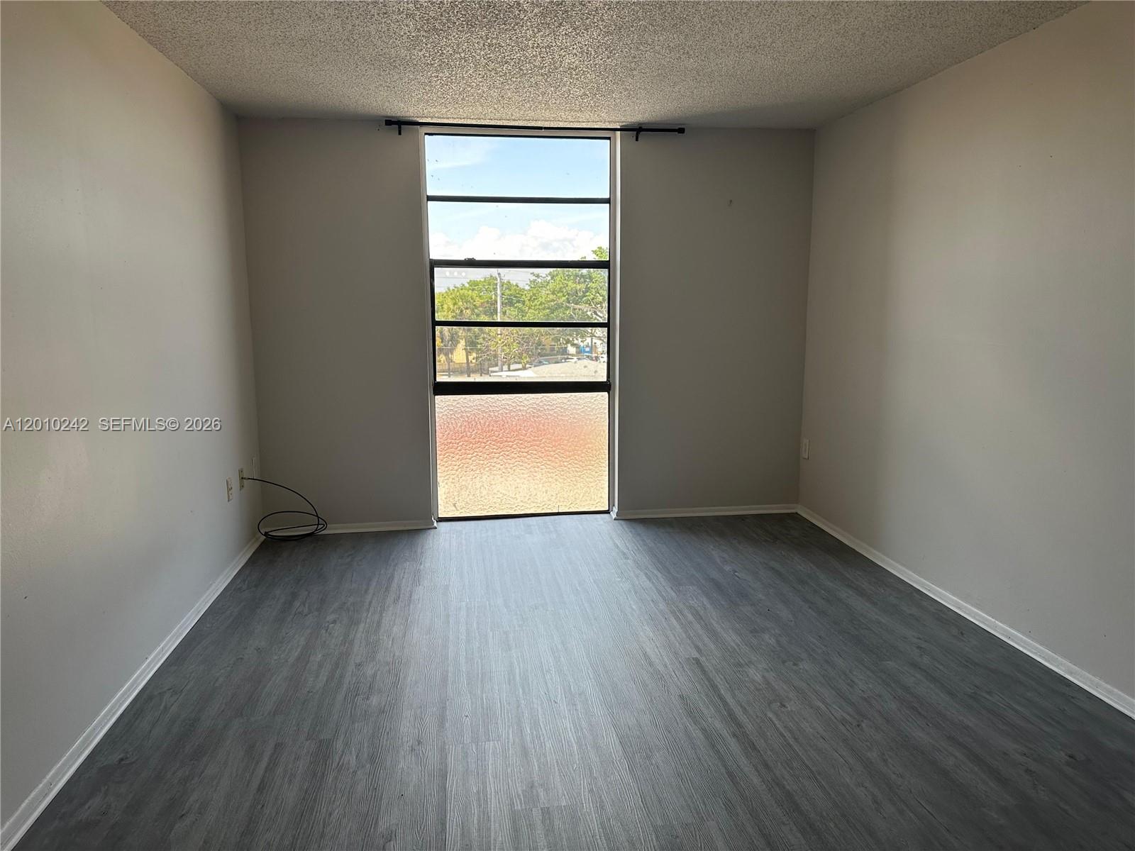 WOODSIDE APTS CONDO - Residential
