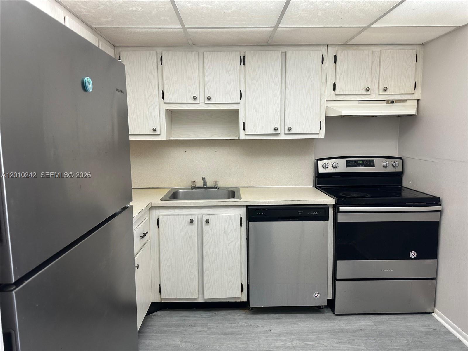 WOODSIDE APTS CONDO - Residential