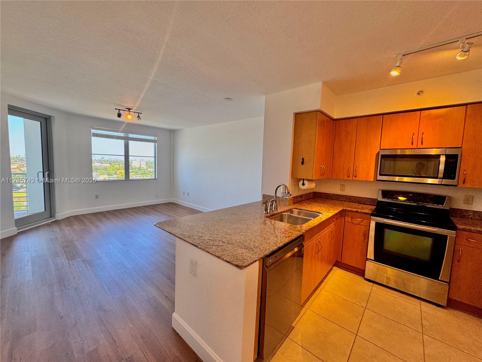 1830 Radius Dr 910