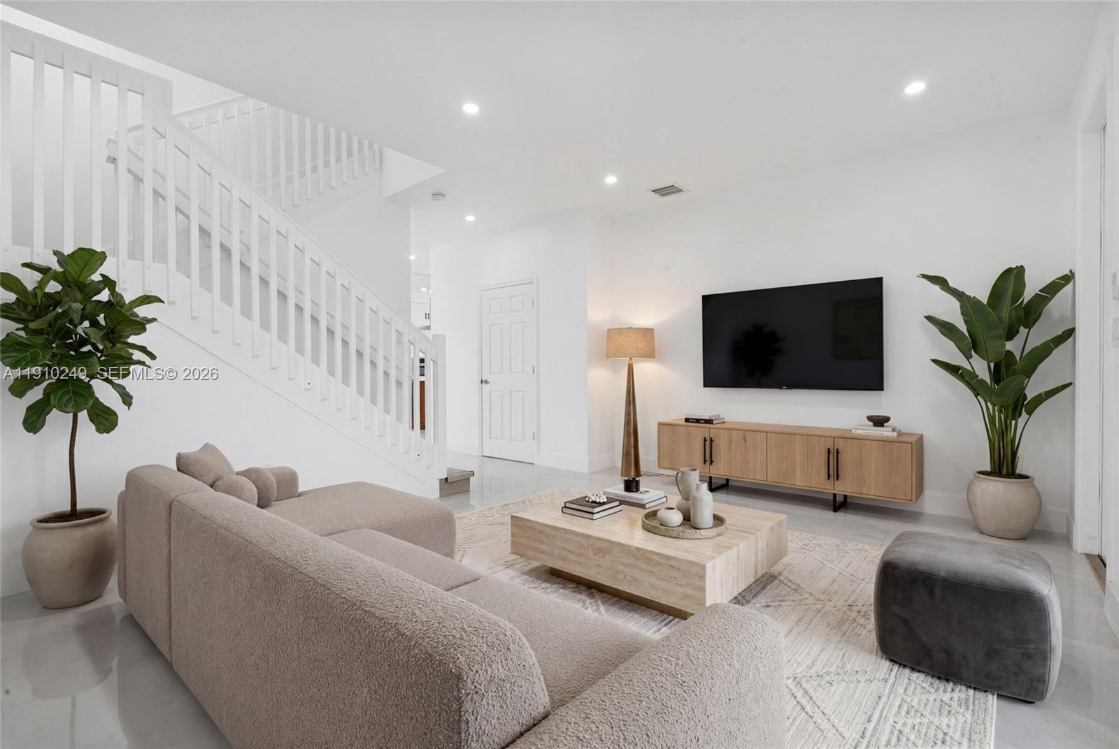 SILVER PALM SOUTHWEST - Residential