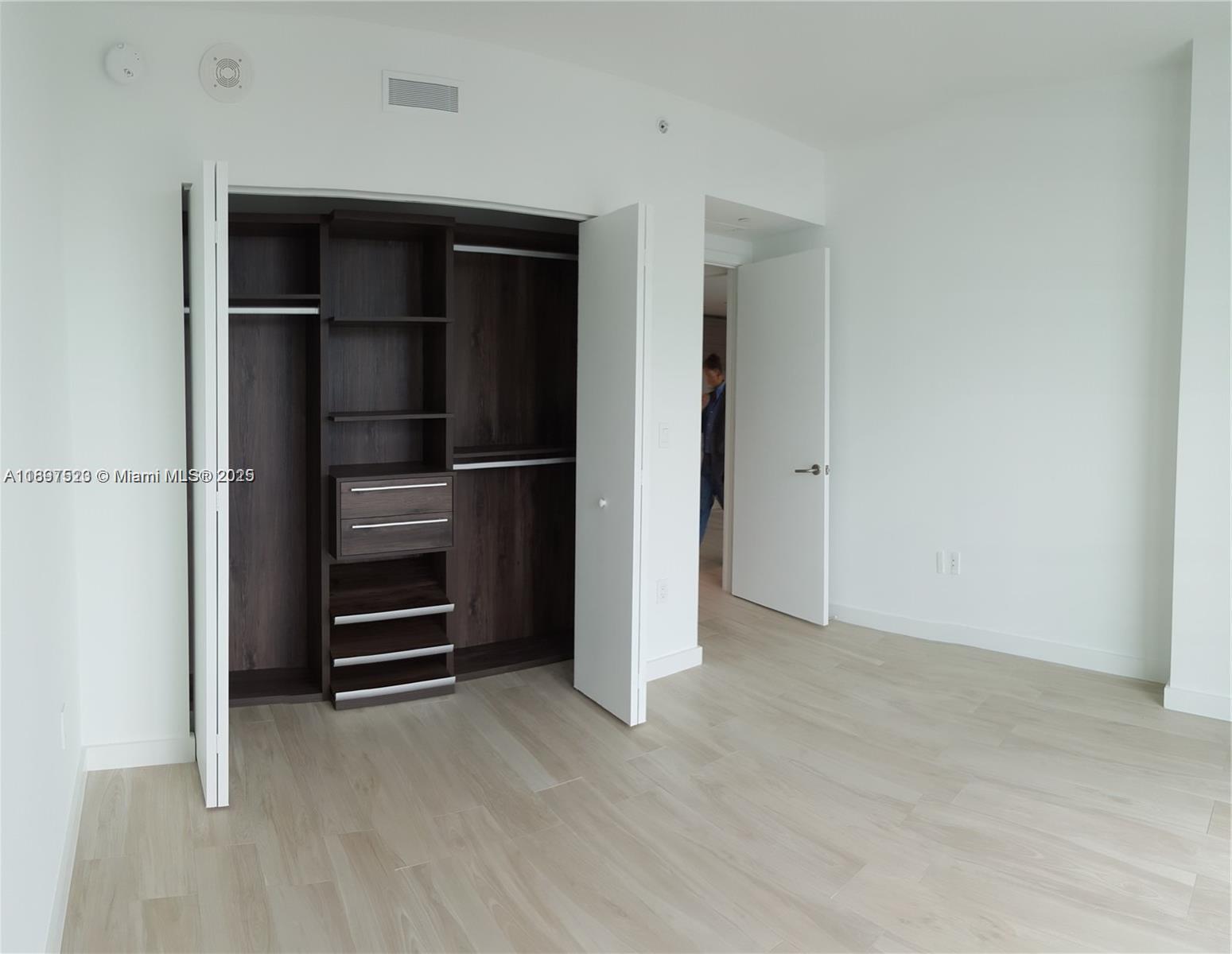 1300 S MIAMI AVENUE CONDO - Residential Lease