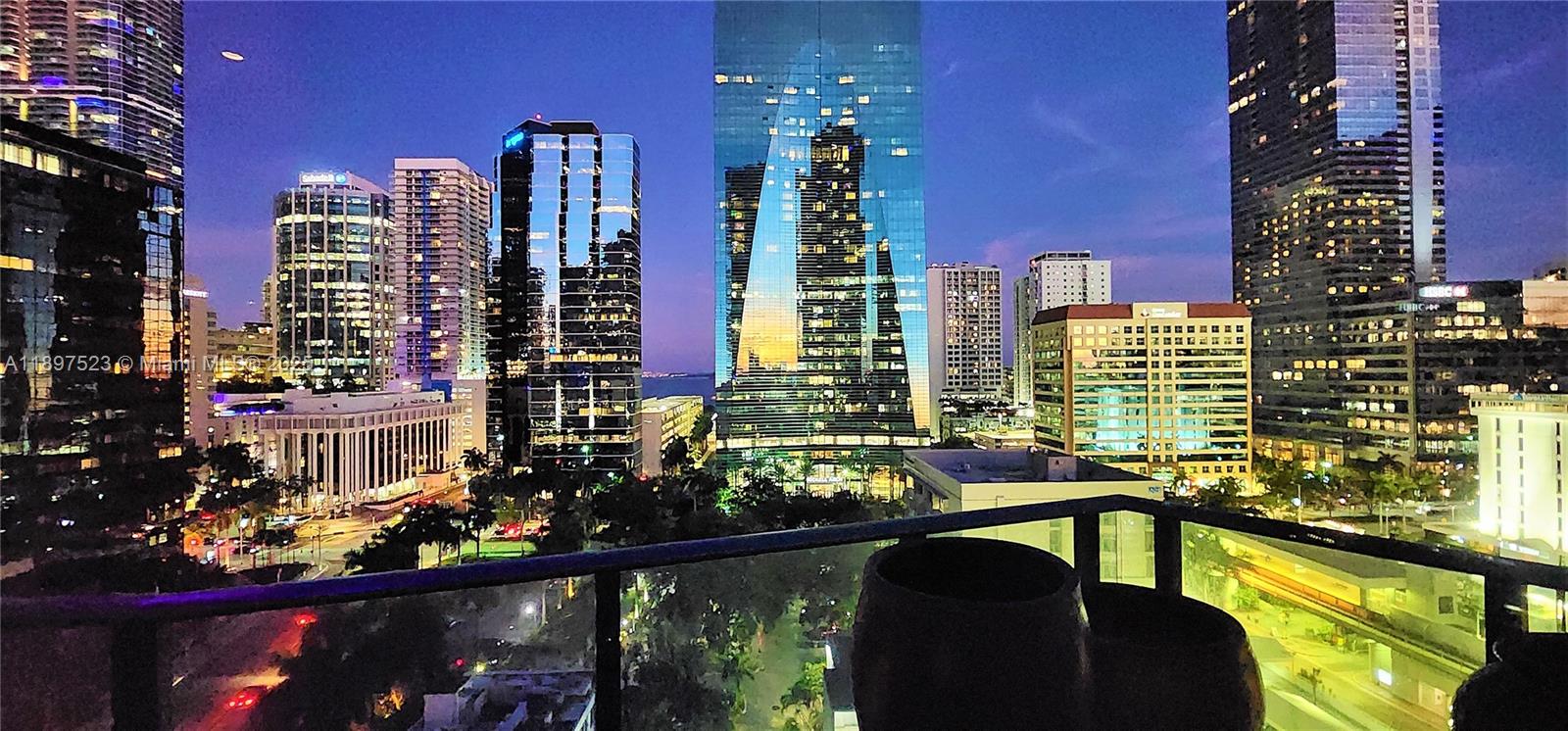 1300 S MIAMI AVENUE CONDO - Residential Lease