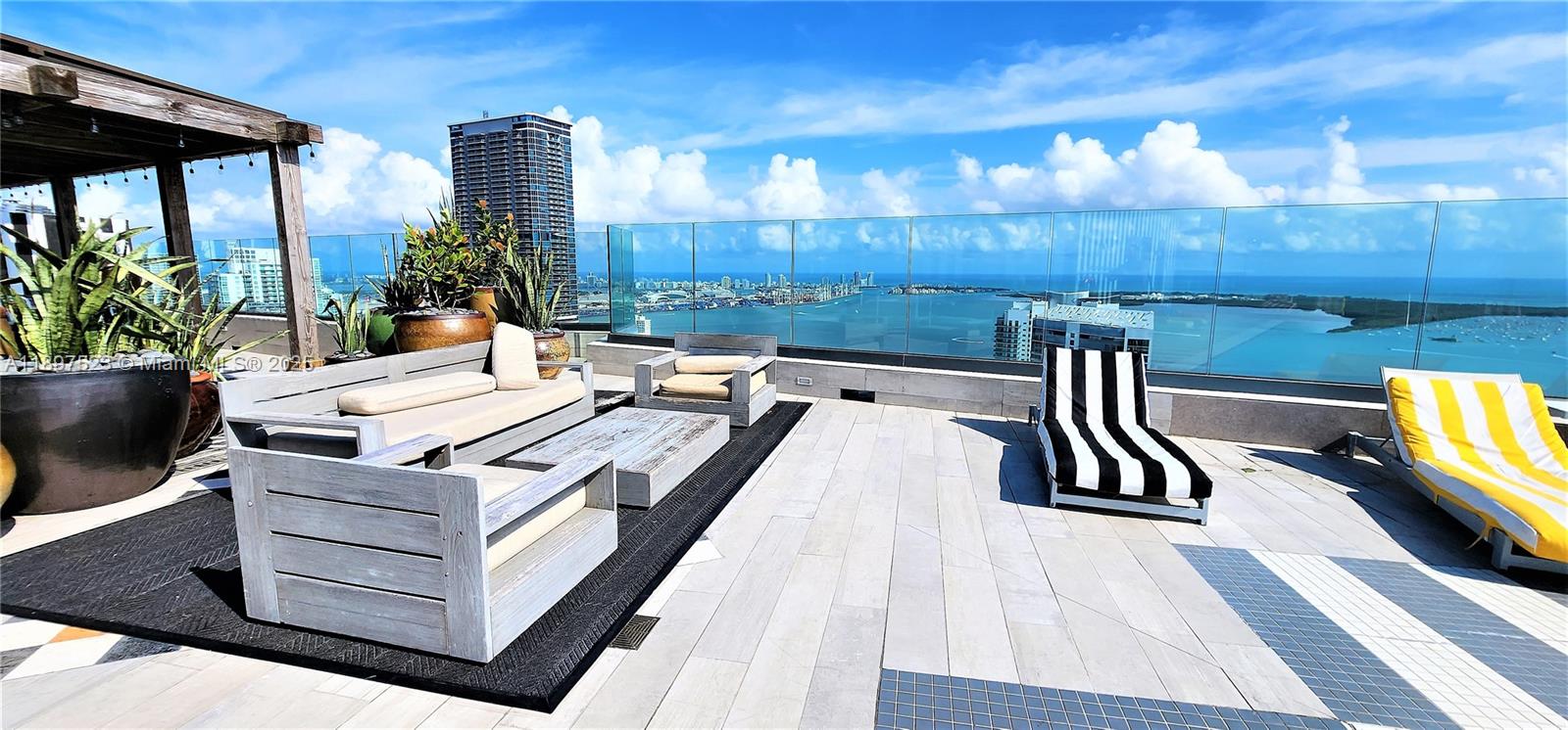 1300 S MIAMI AVENUE CONDO - Residential Lease