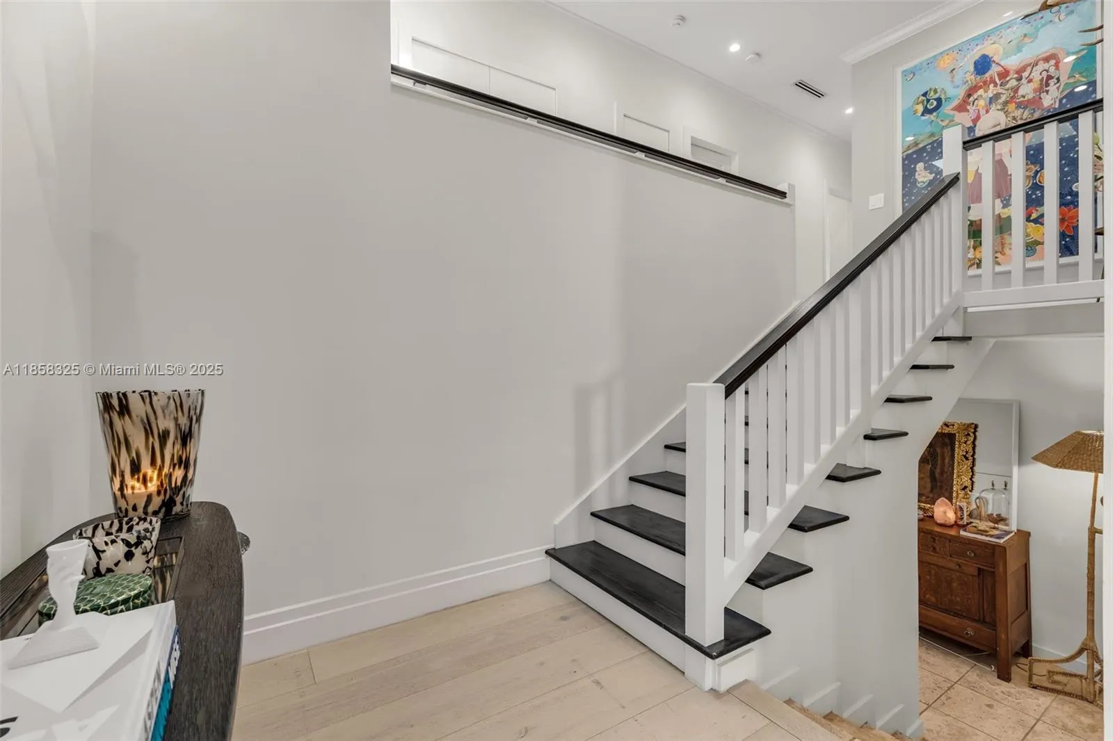 Key Biscayne, Florida 33149, United States, 6 Bedrooms Bedrooms, ,6 BathroomsBathrooms,Residential,Active,190638