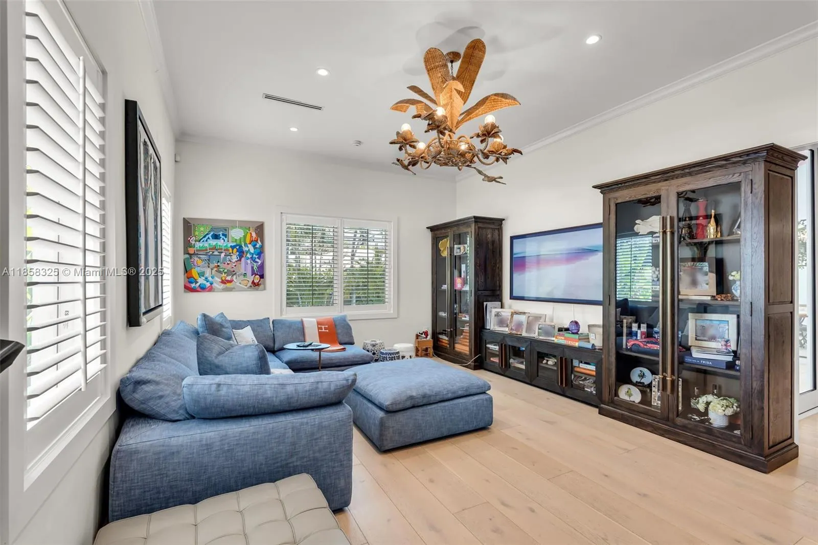 Key Biscayne, Florida 33149, United States, 6 Bedrooms Bedrooms, ,6 BathroomsBathrooms,Residential,Active,190638