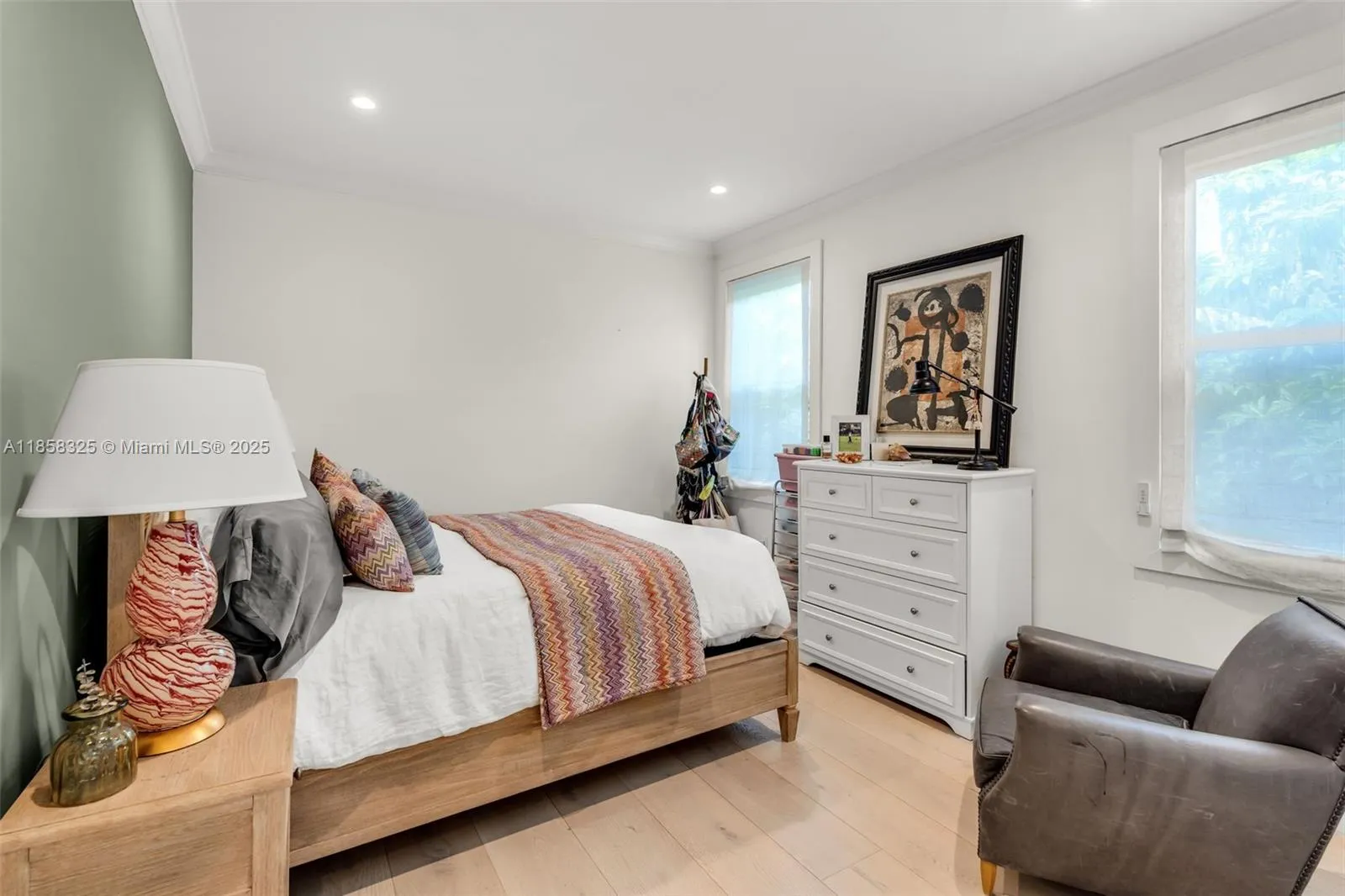 Key Biscayne, Florida 33149, United States, 6 Bedrooms Bedrooms, ,6 BathroomsBathrooms,Residential,Active,190638