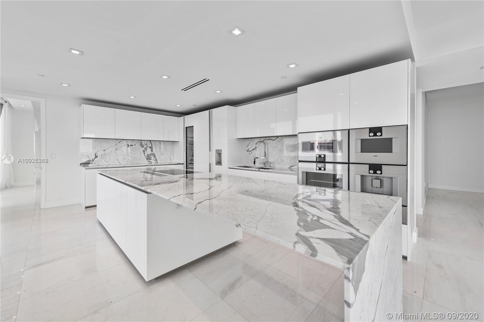 OCEANA BAL HARBOUR CONDO - Residential