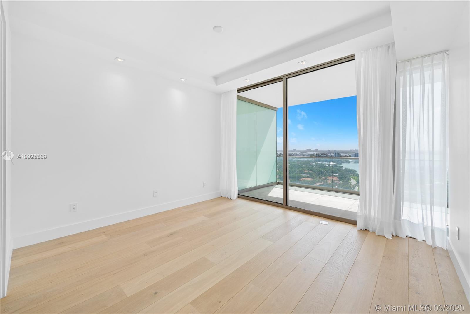 OCEANA BAL HARBOUR CONDO - Residential