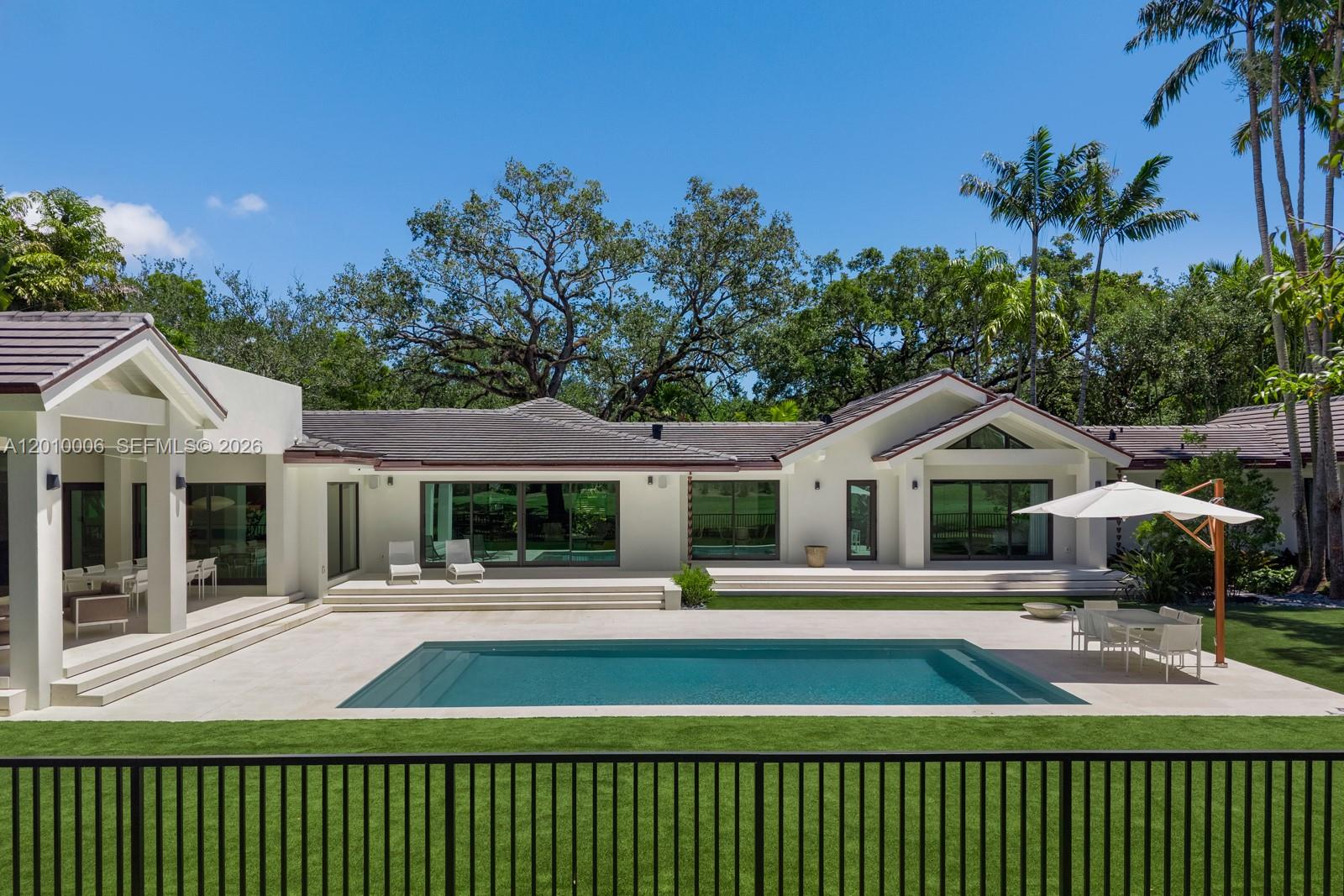 4100 Pinta Ct
