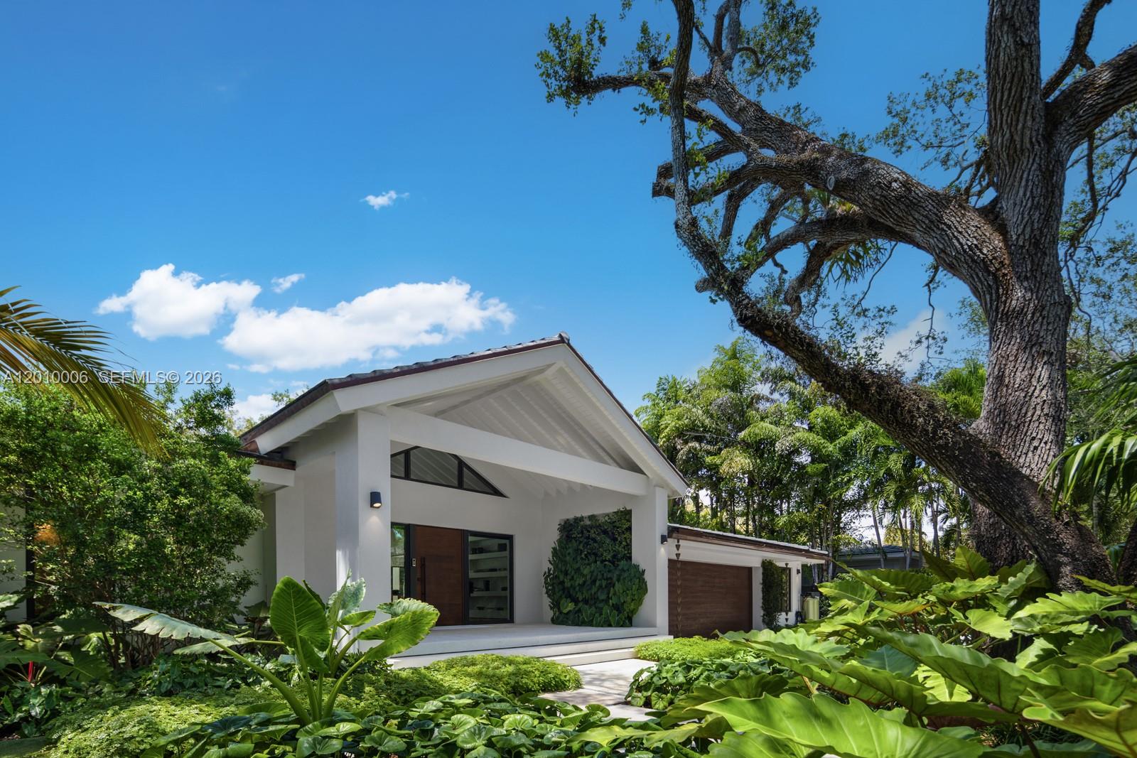 4100 Pinta Ct
