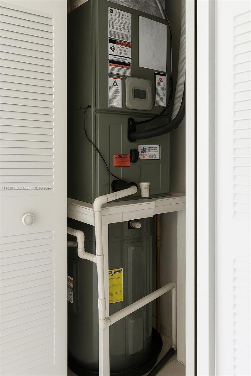 Oriole Golf &Tennis Club - Residential