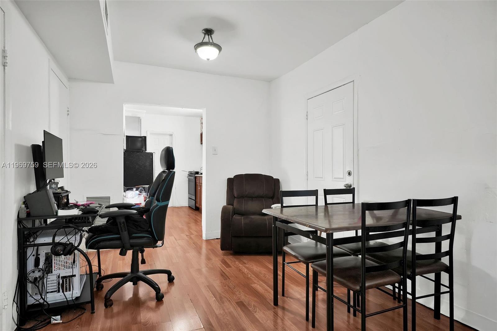 SUPERIOR PARK - Residential