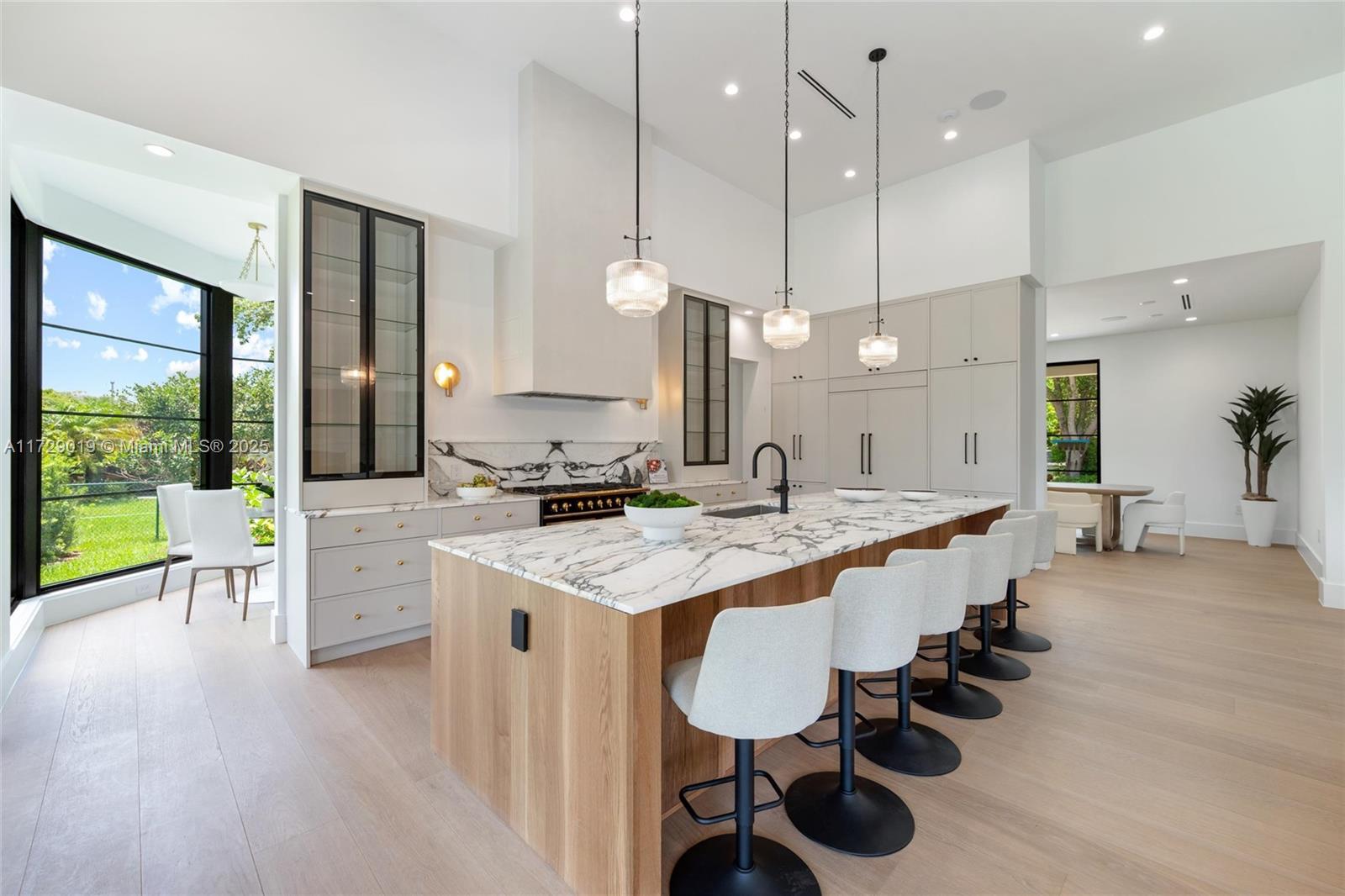 KENDALL PARK ESTATES - Residential