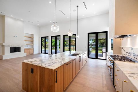 A home in Pinecrest