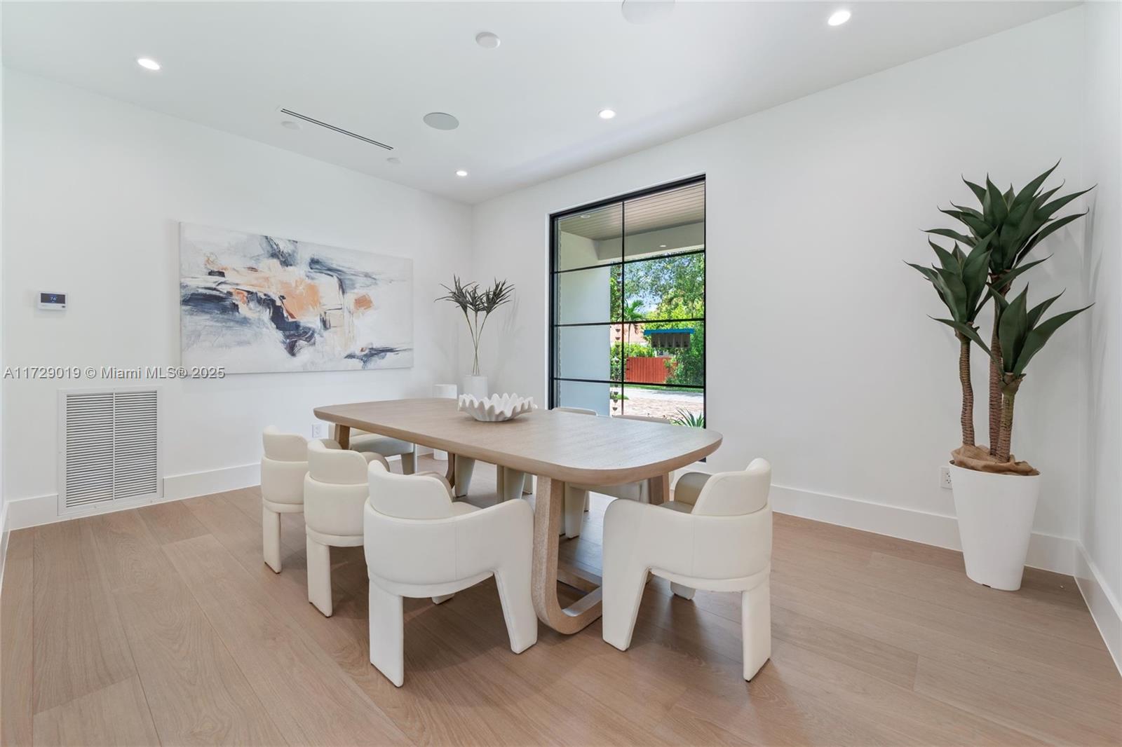KENDALL PARK ESTATES - Residential