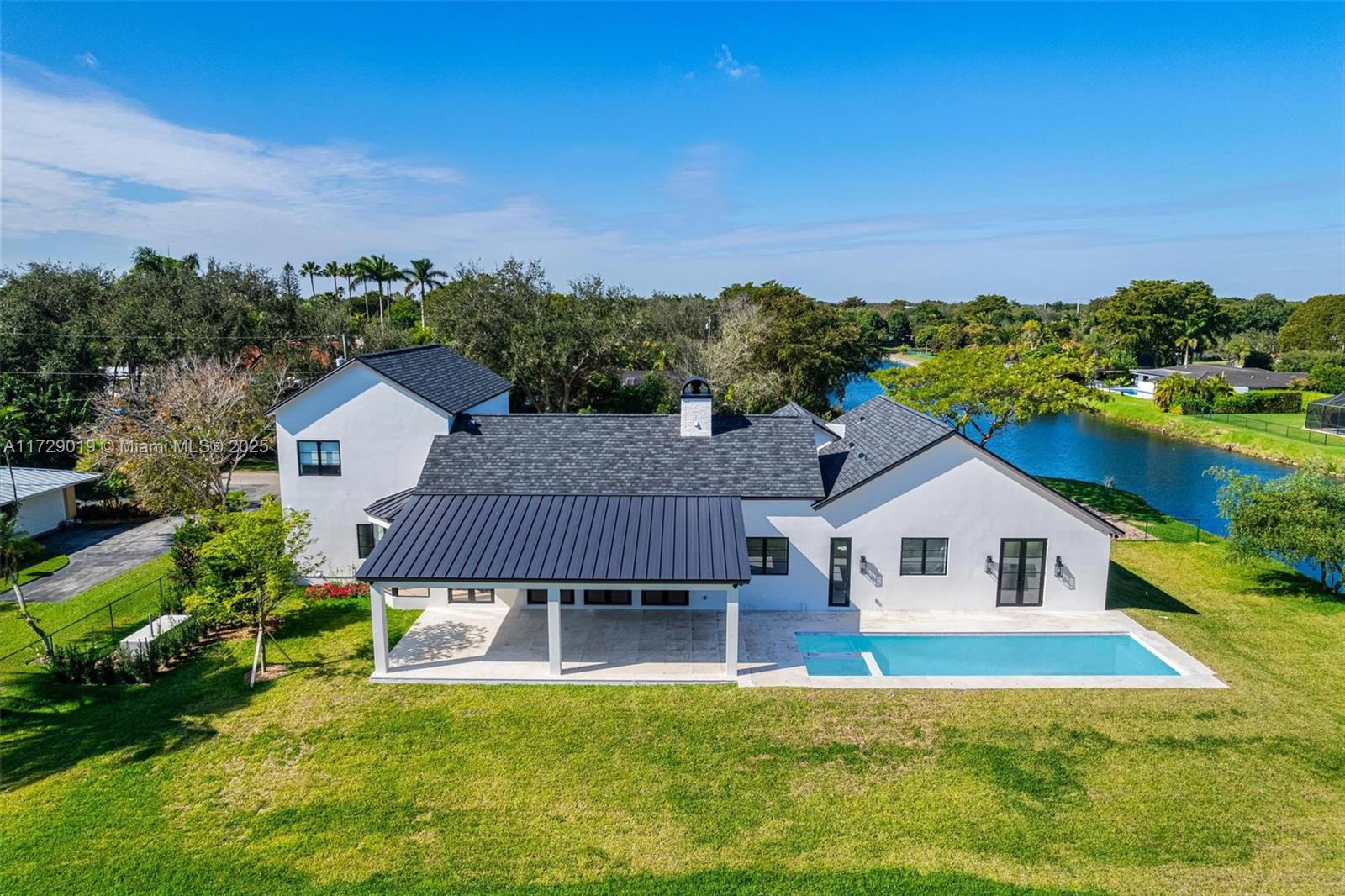 KENDALL PARK ESTATES - Residential