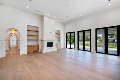 A home in Pinecrest