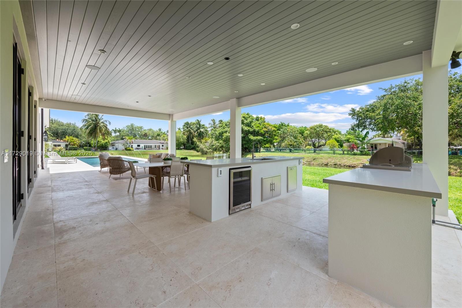 KENDALL PARK ESTATES - Residential