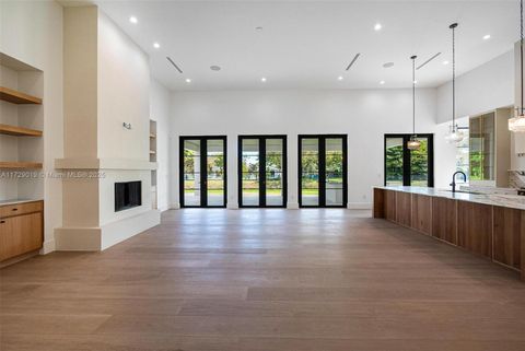 A home in Pinecrest
