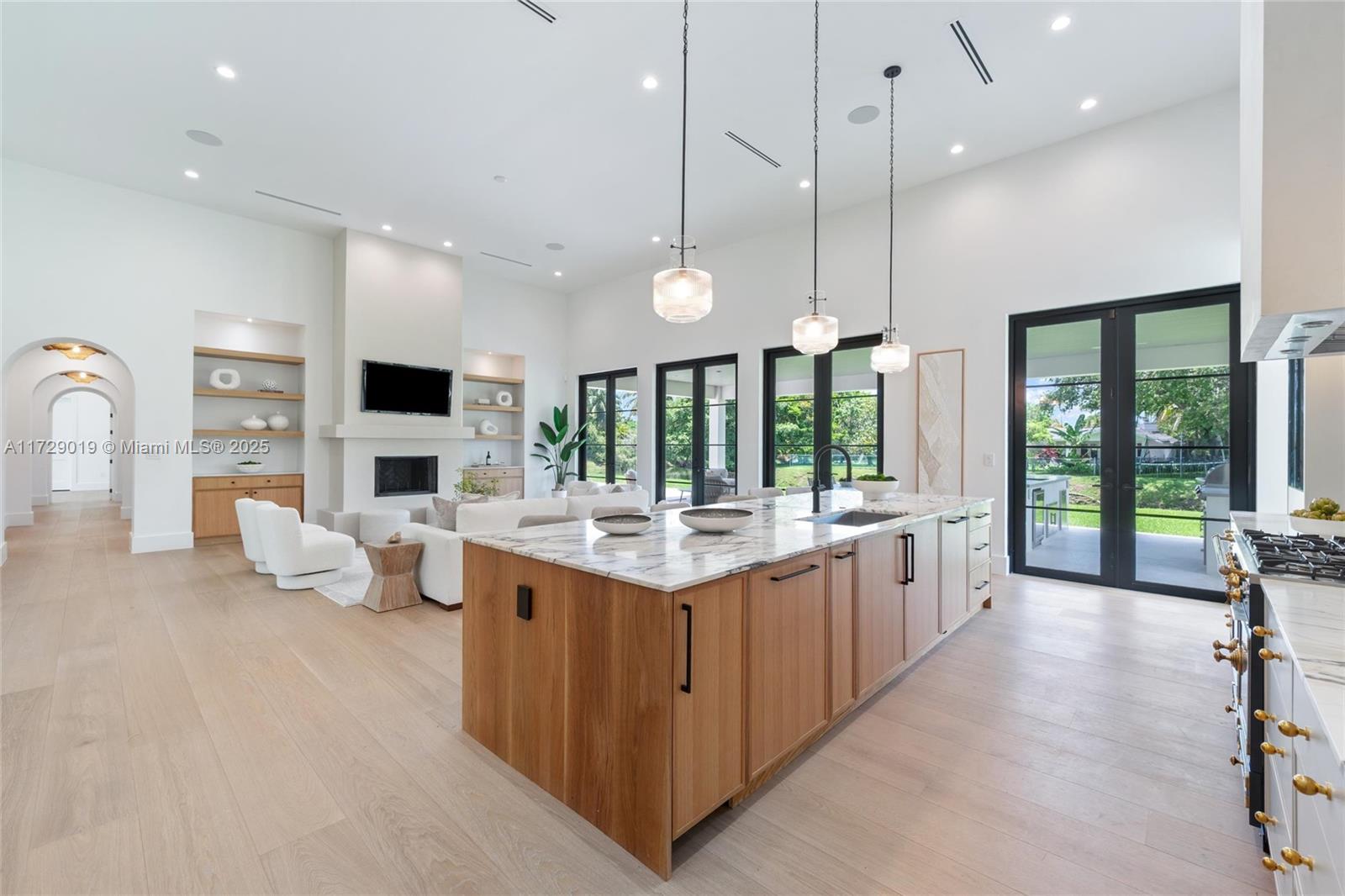 KENDALL PARK ESTATES - Residential