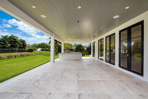 A home in Pinecrest