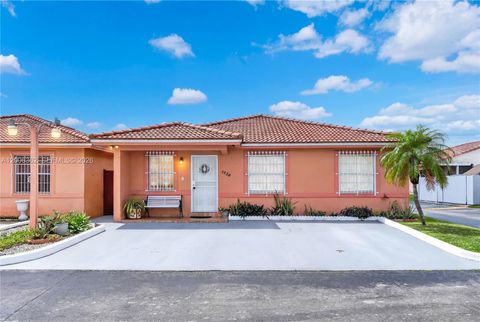 Photo of 2238 W 74th Ter #39C, Hialeah, FL 33016 (MLS # A12006362)