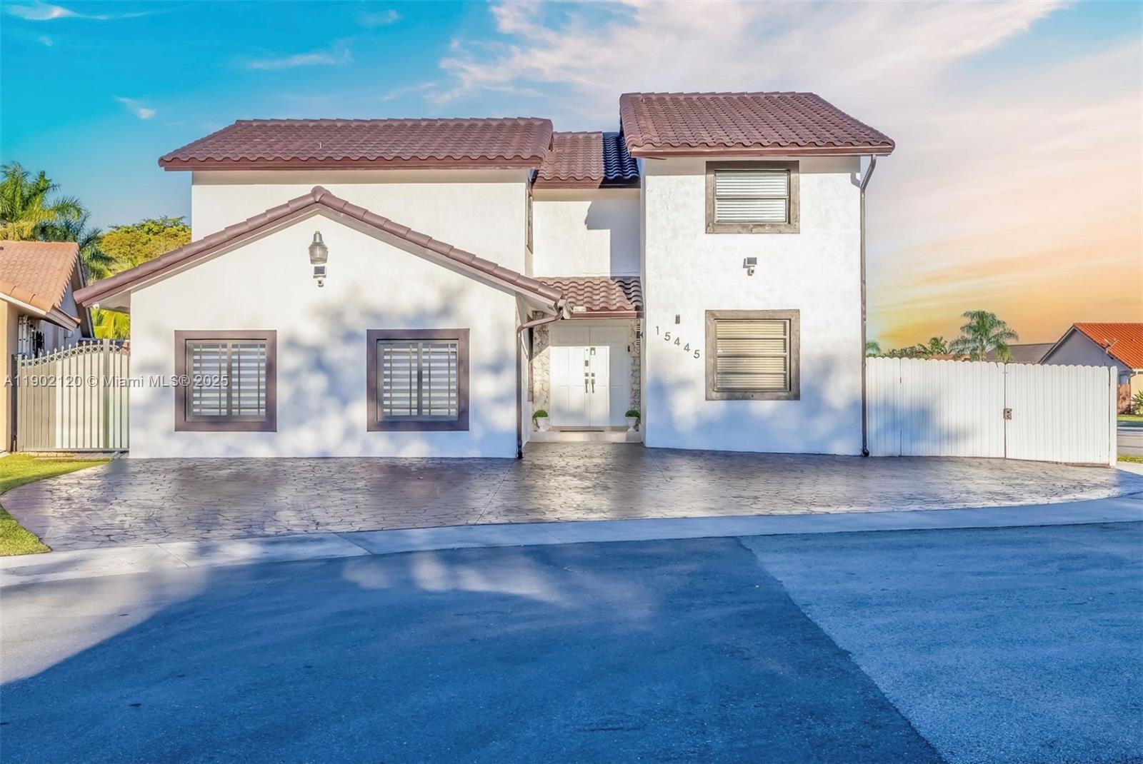 WESTWIND LAKES SEC 4 - Residential