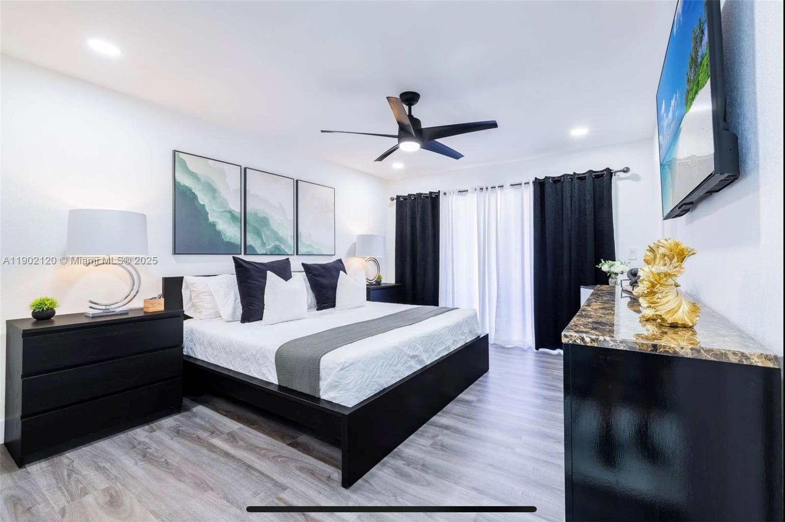 WESTWIND LAKES SEC 4 - Residential