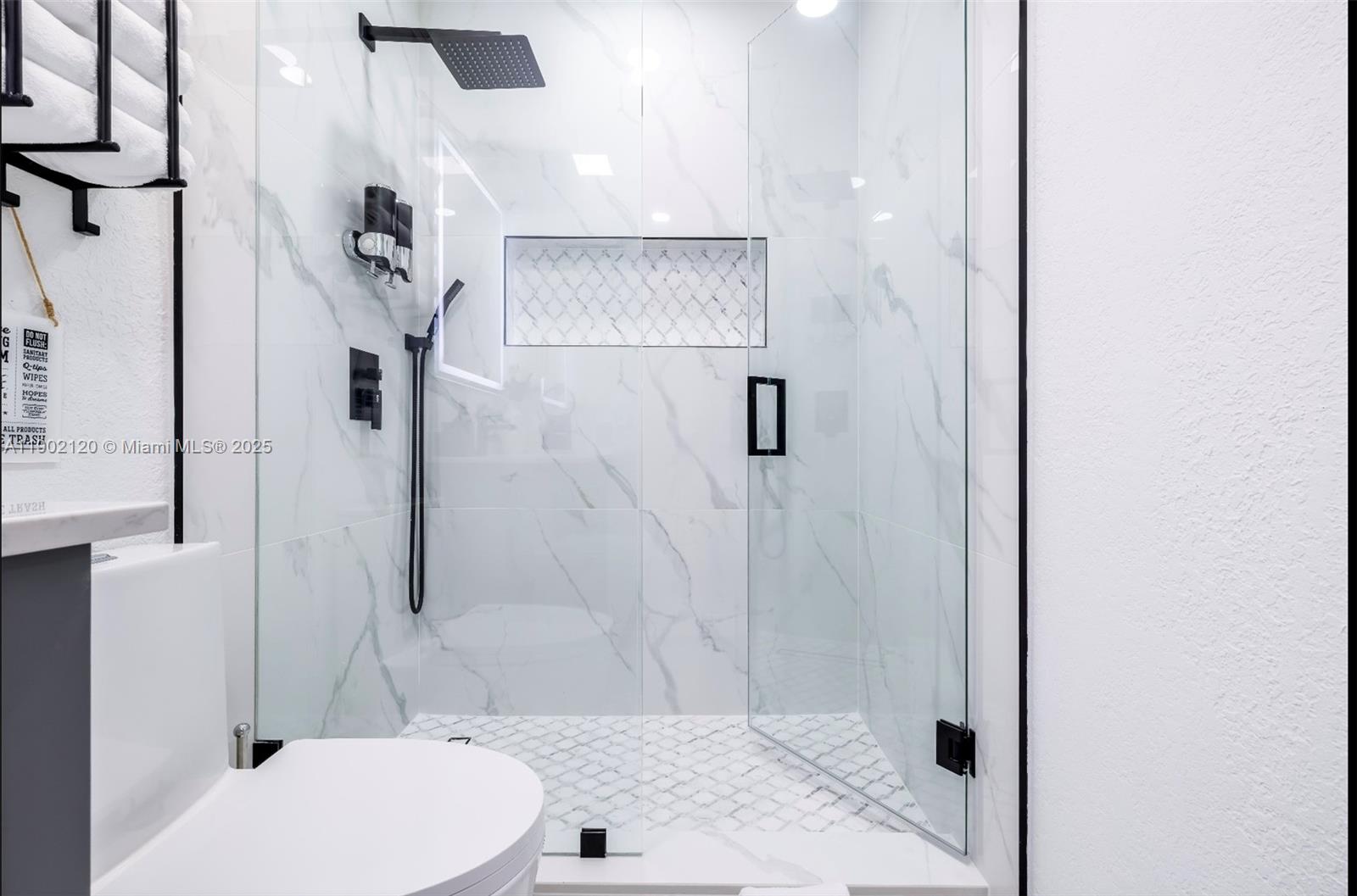 WESTWIND LAKES SEC 4 - Residential