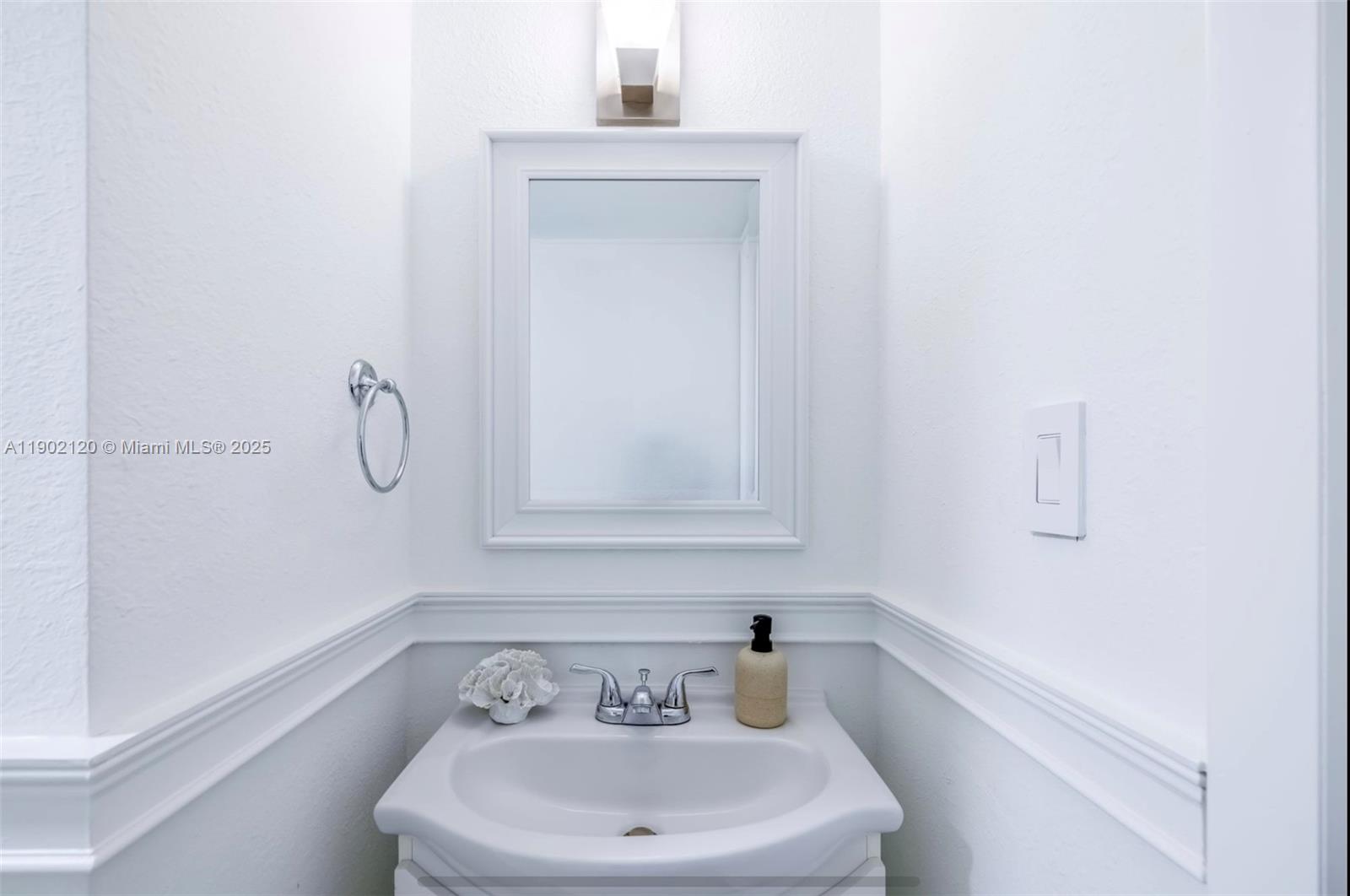 WESTWIND LAKES SEC 4 - Residential