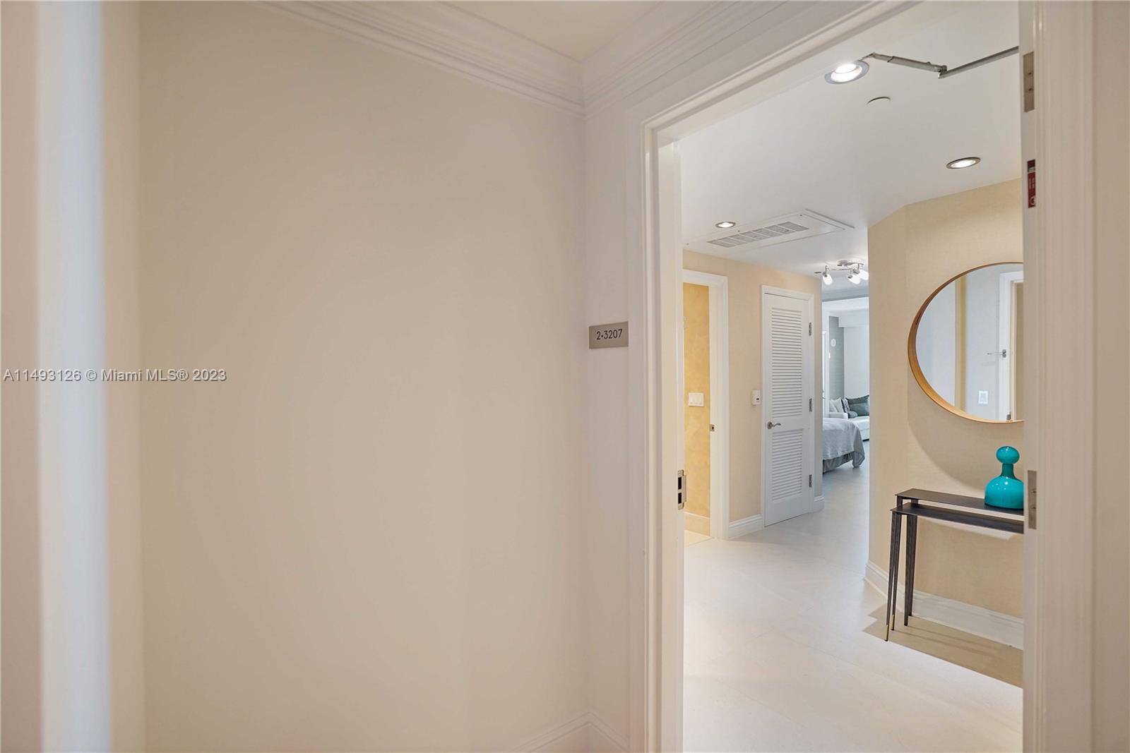 FONTAINEBLEAU II CONDO - Residential