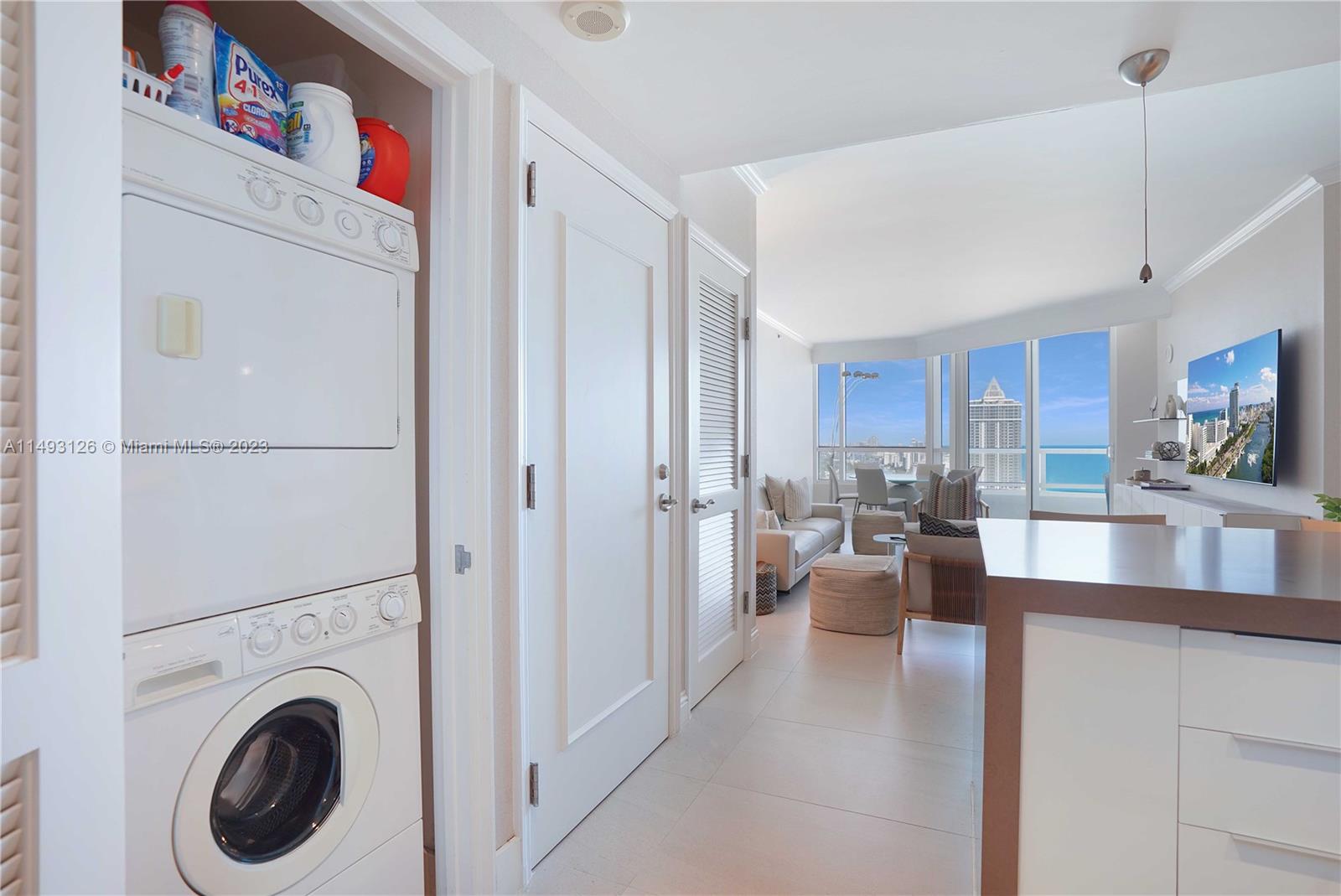 FONTAINEBLEAU II CONDO - Residential