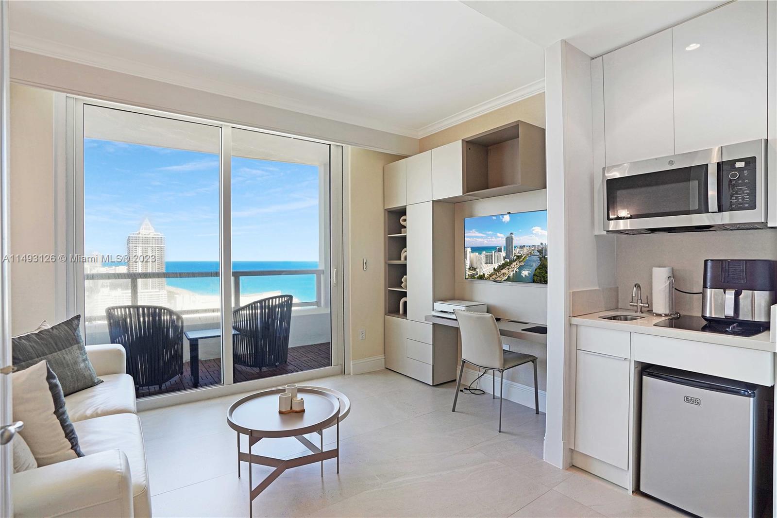 FONTAINEBLEAU II CONDO - Residential