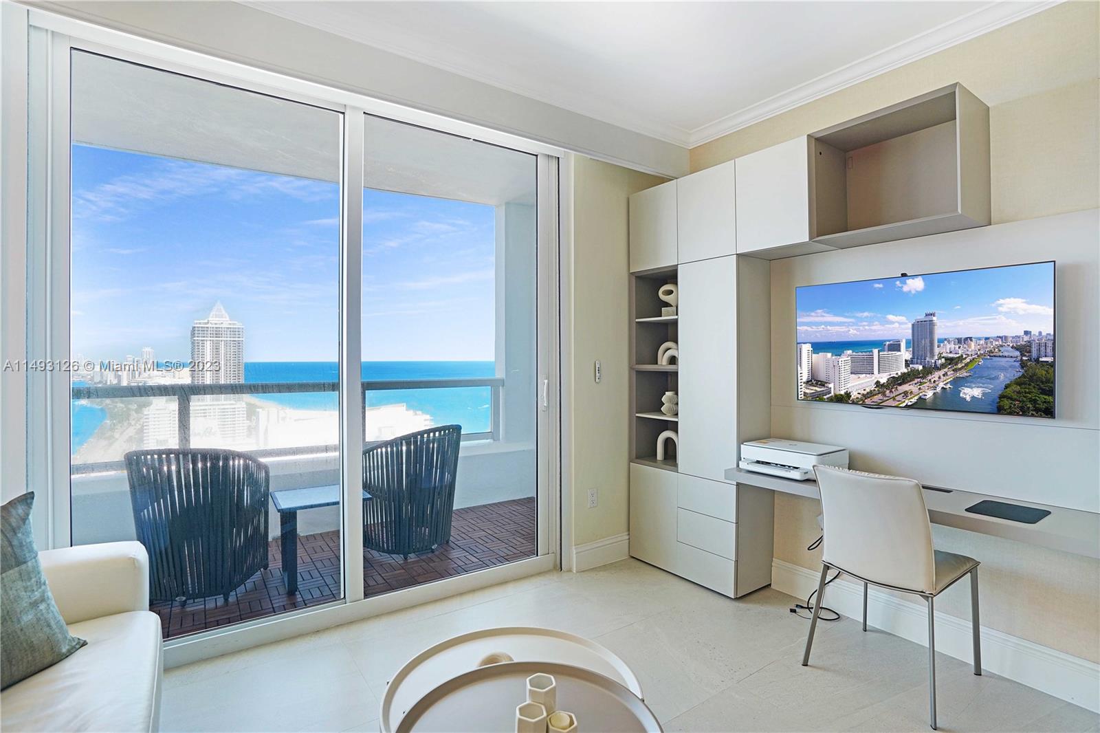 FONTAINEBLEAU II CONDO - Residential