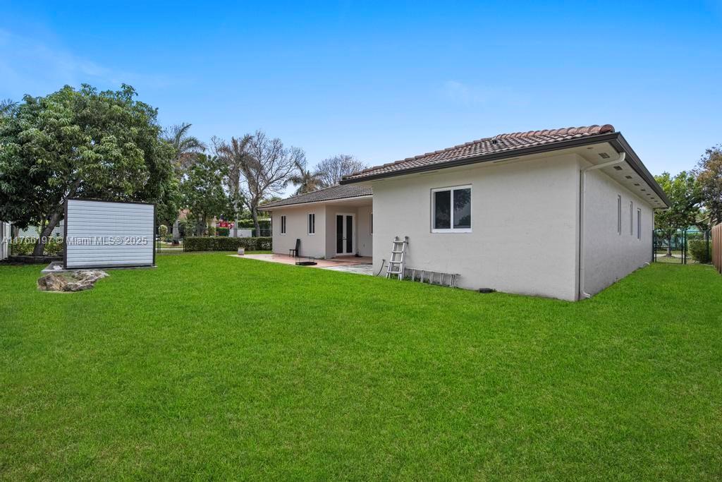 UNPLATTED - Residential