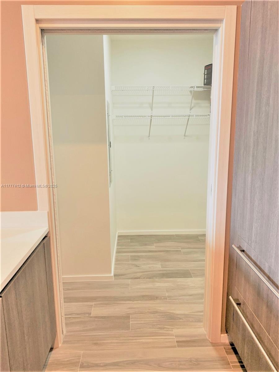 801 SMA RESIDENCES CONDO - Residential