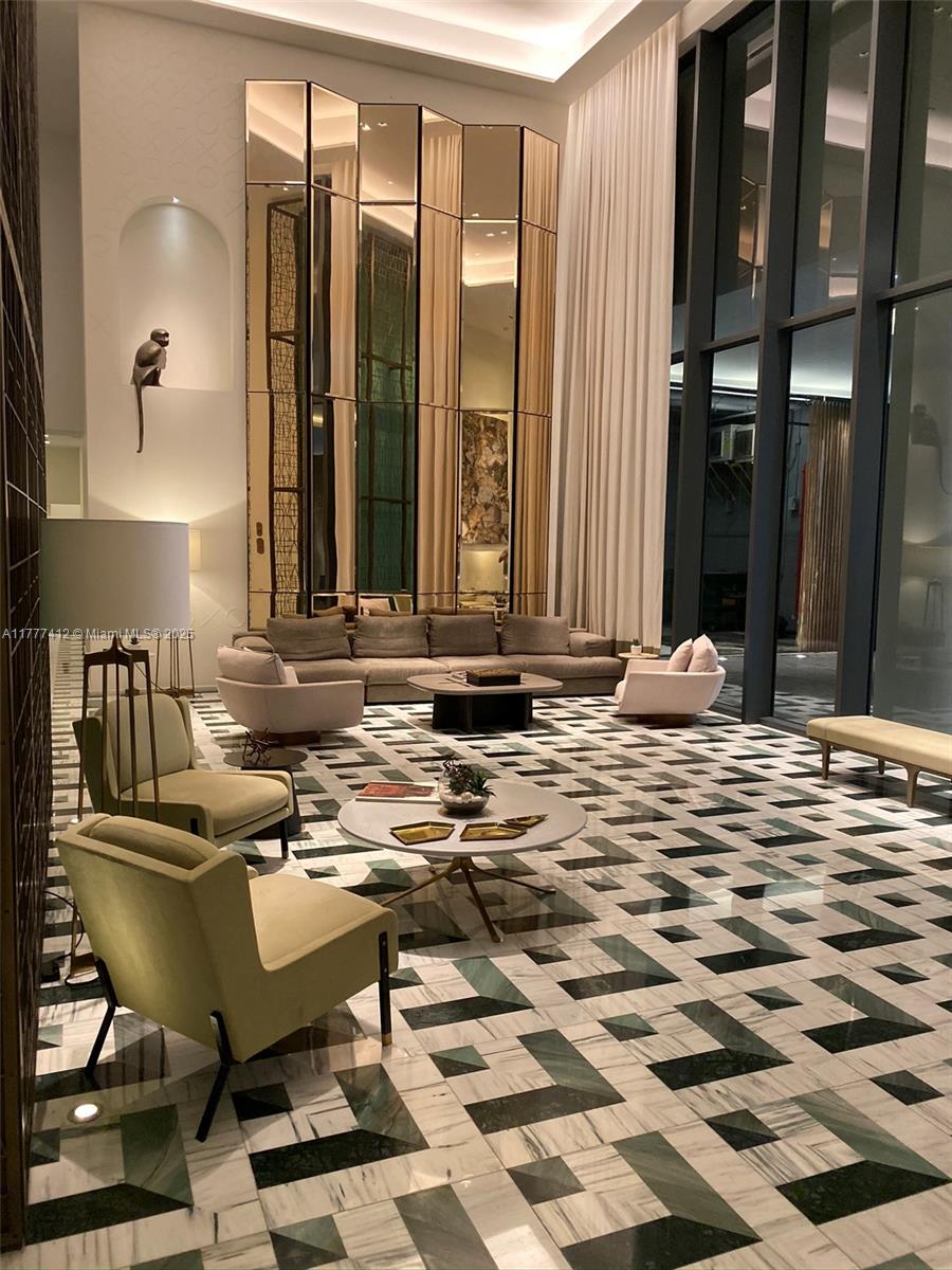 801 SMA RESIDENCES CONDO - Residential