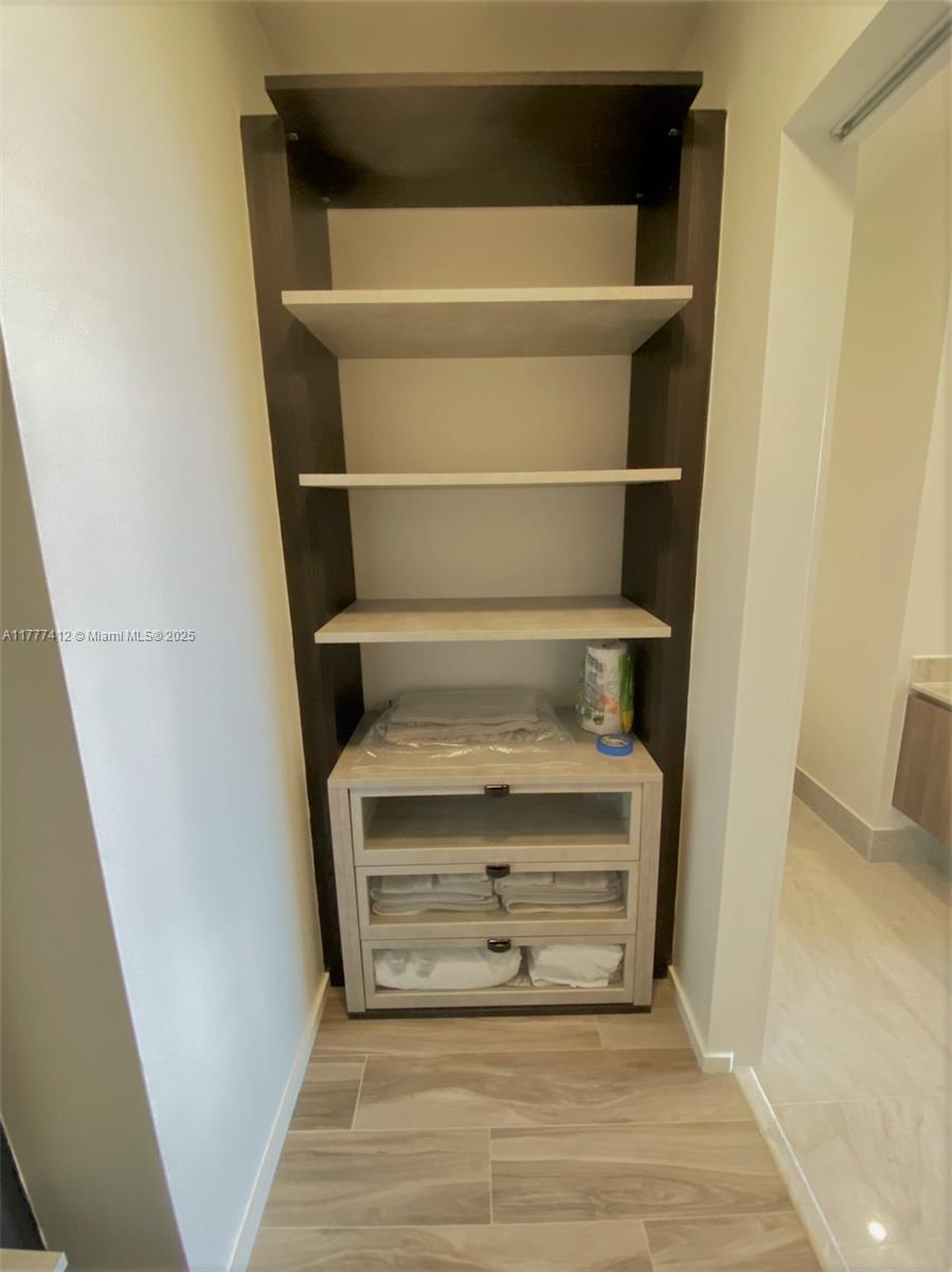 801 SMA RESIDENCES CONDO - Residential