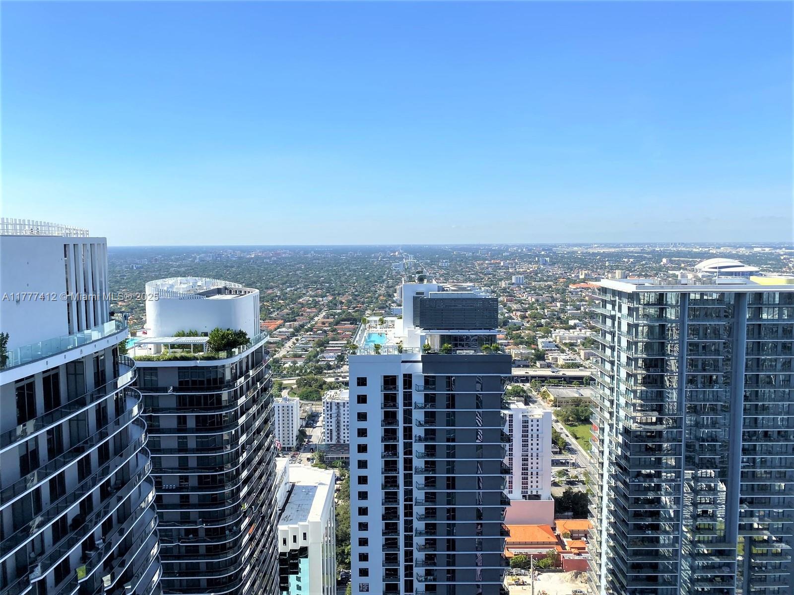 801 SMA RESIDENCES CONDO - Residential