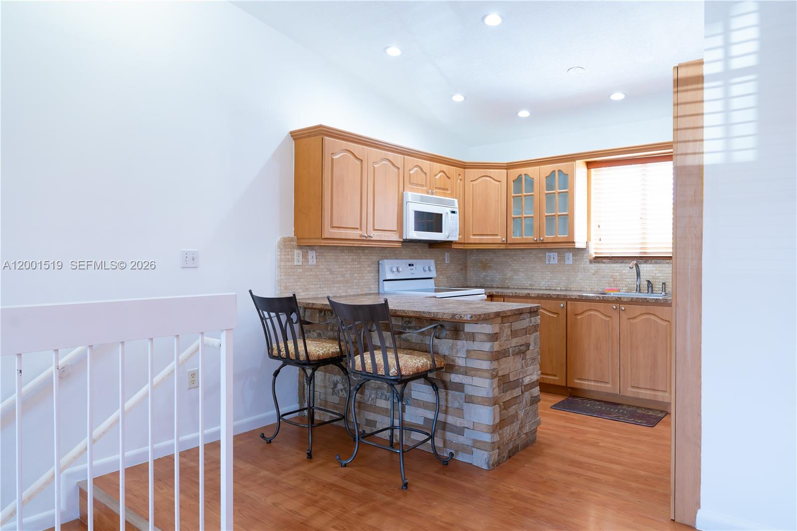 SILVER GARDENS CONDO - Residential Lease